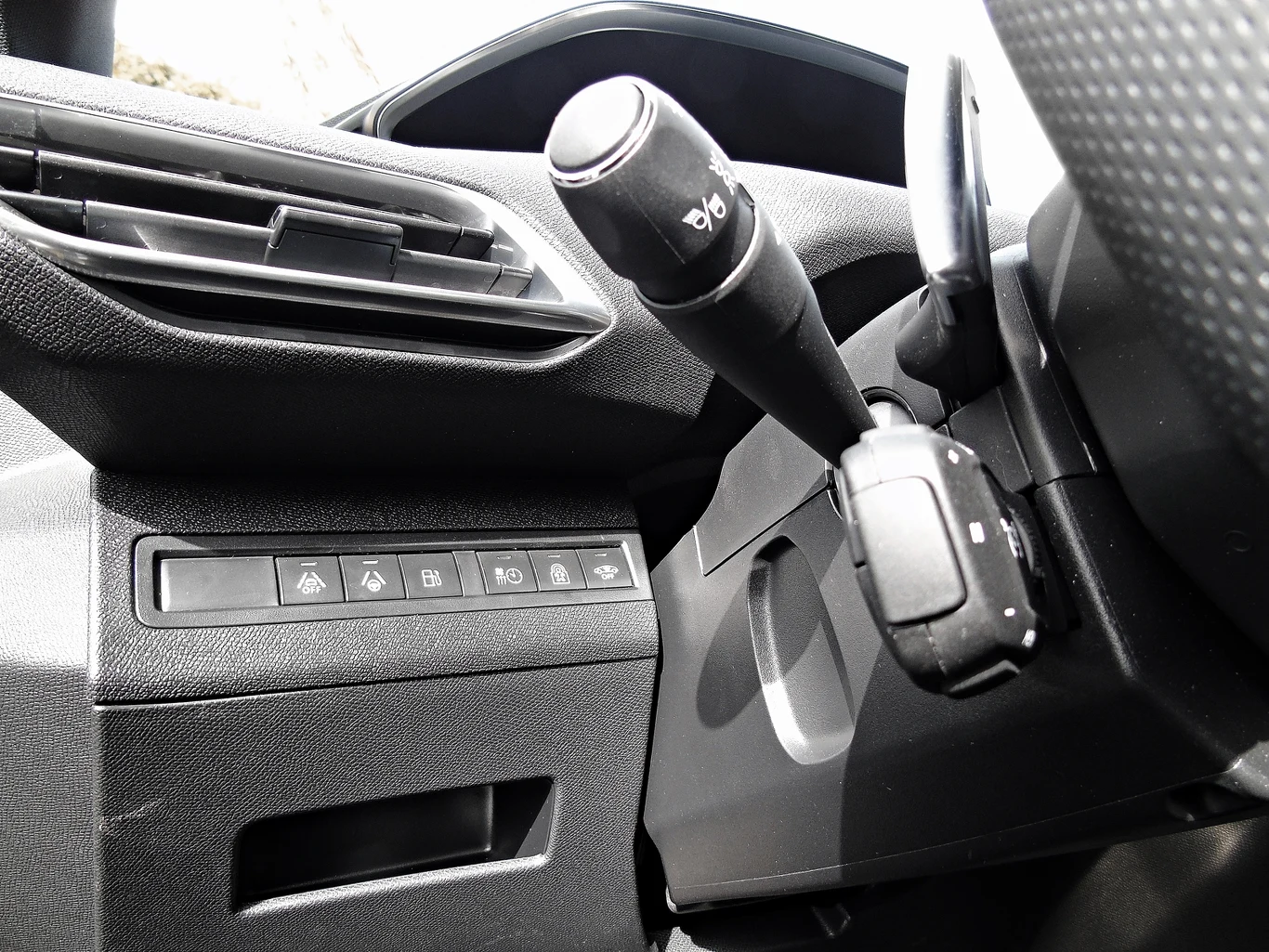 Peugeot 3008 GT Hybrid4 Peugeot 3008 GT Hybrid4