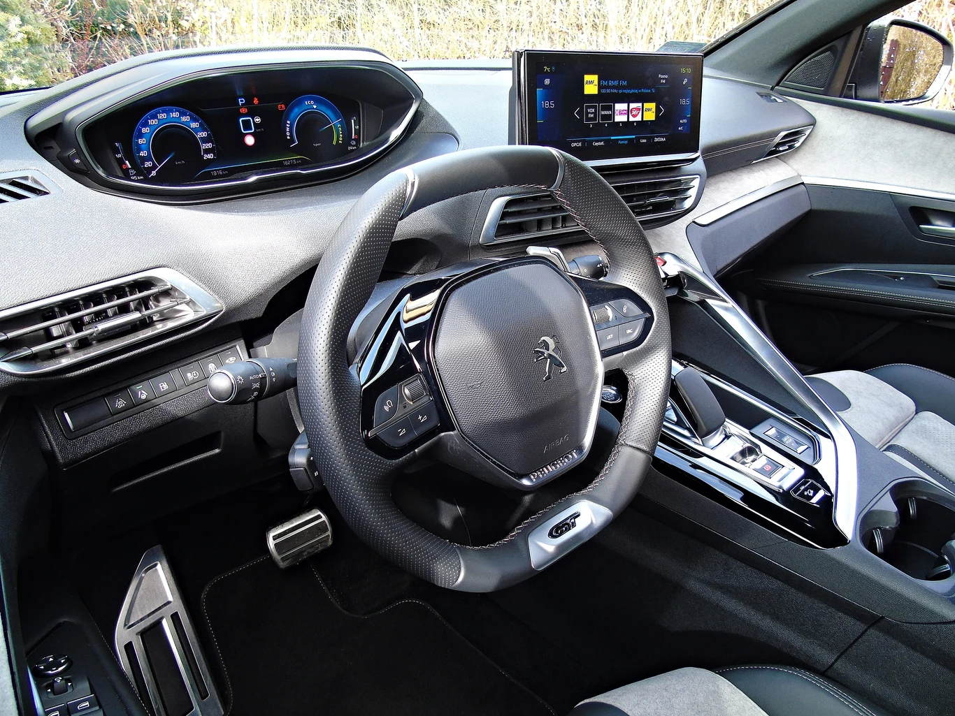 Peugeot 3008 GT Hybrid4 Peugeot 3008 GT Hybrid4