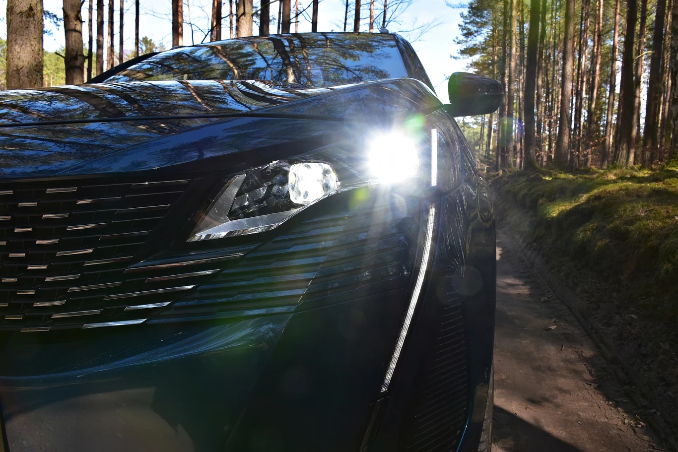 Peugeot 3008 GT Hybrid4 Peugeot 3008 GT Hybrid4