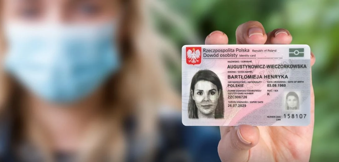 Nowy dowód osobisty. Fot. Gov.pl