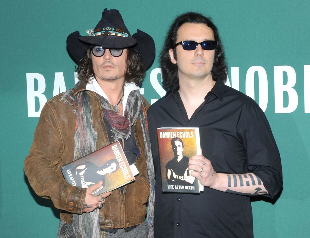 Damien Echols i Johnny Depp na premierze książki "Życie po śmierci"