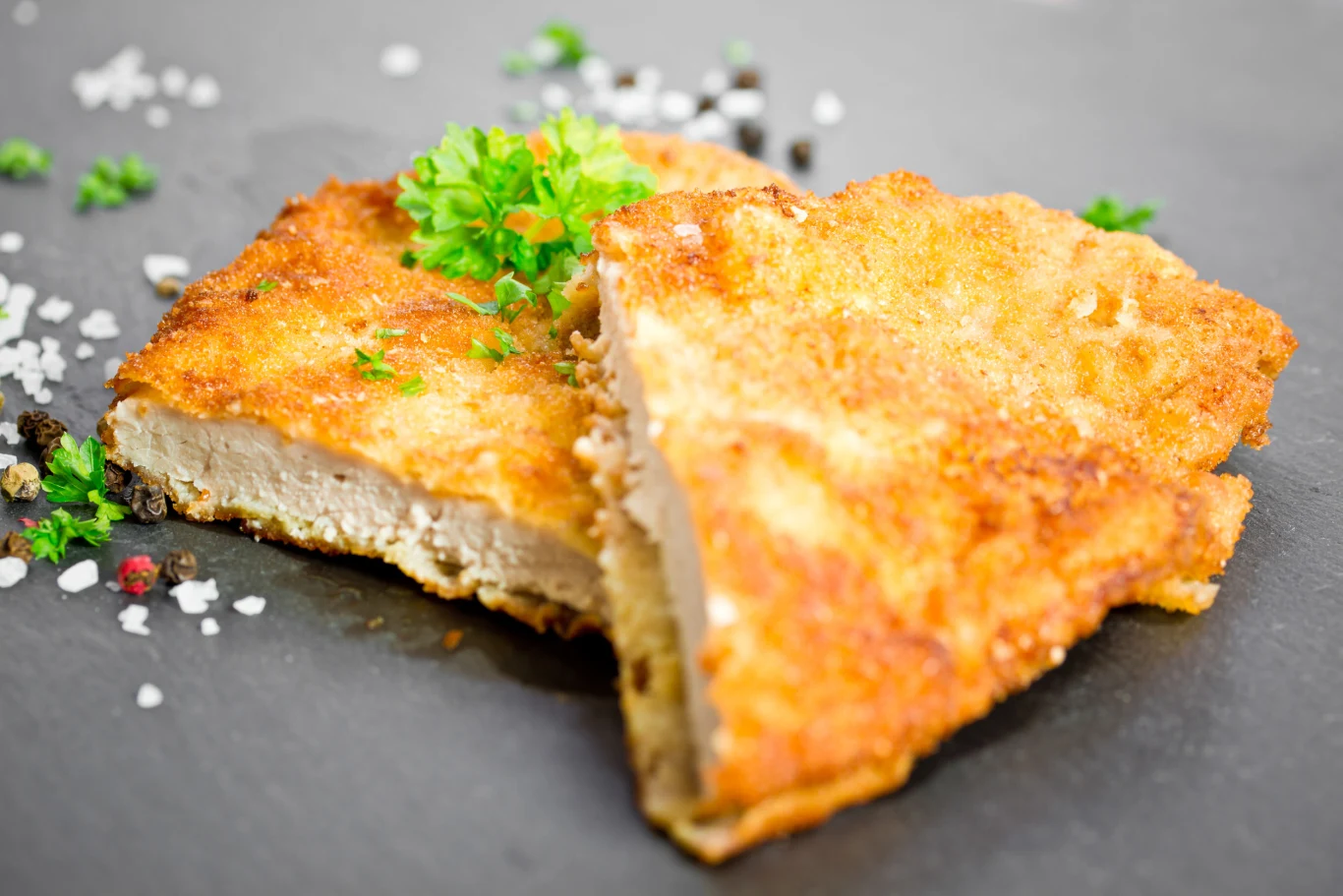 Ryba z airfryera będzie równie chrupiąca co ta z patelni