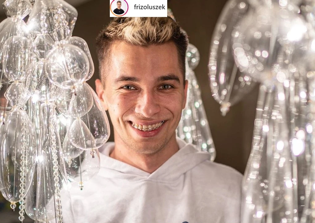 @frizoluszek @frizoluszek