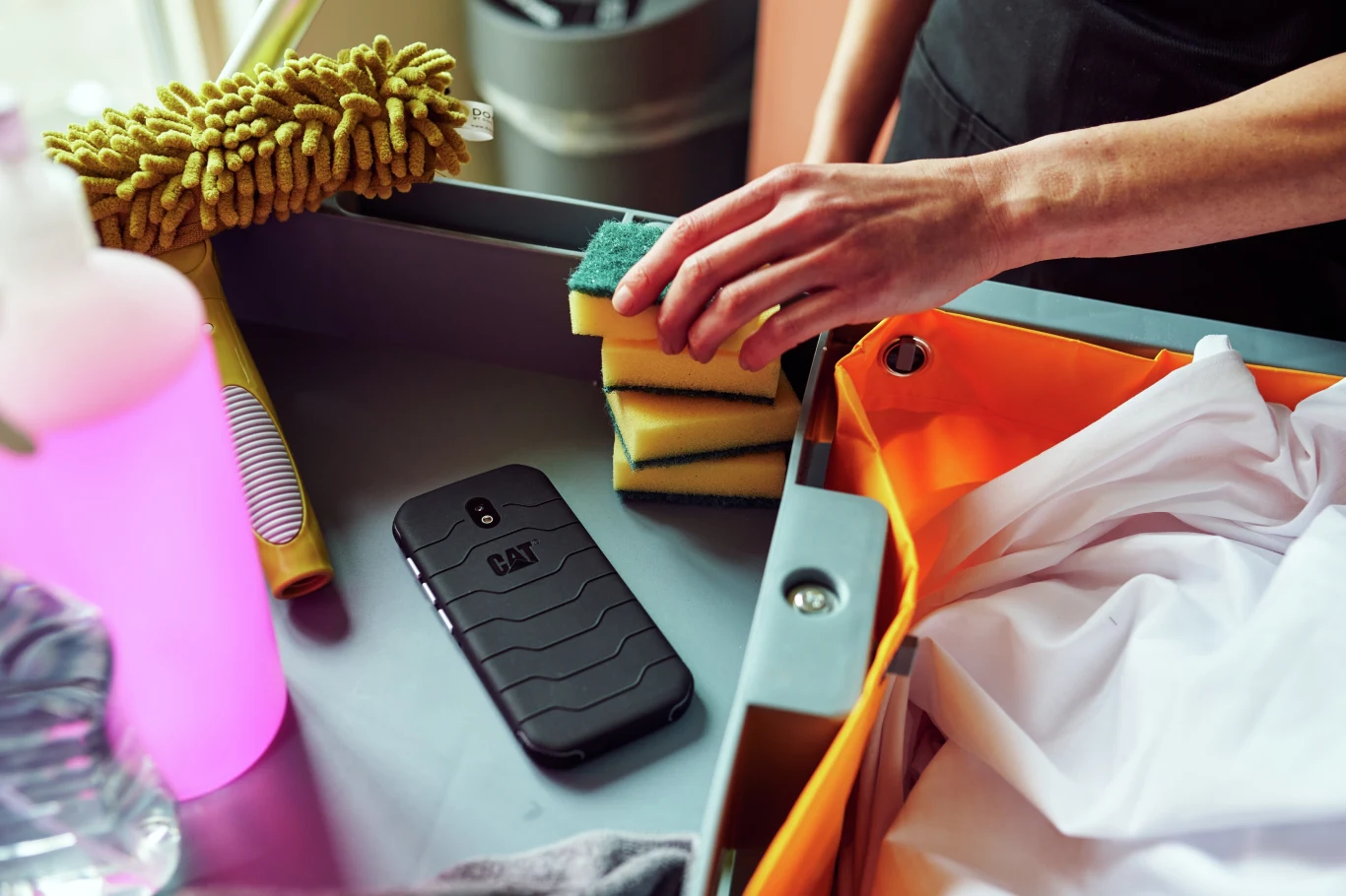 Cat S42 H+ Cat S42 H+