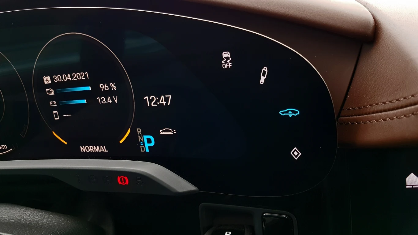 Porsche Taycan Cross Turismo