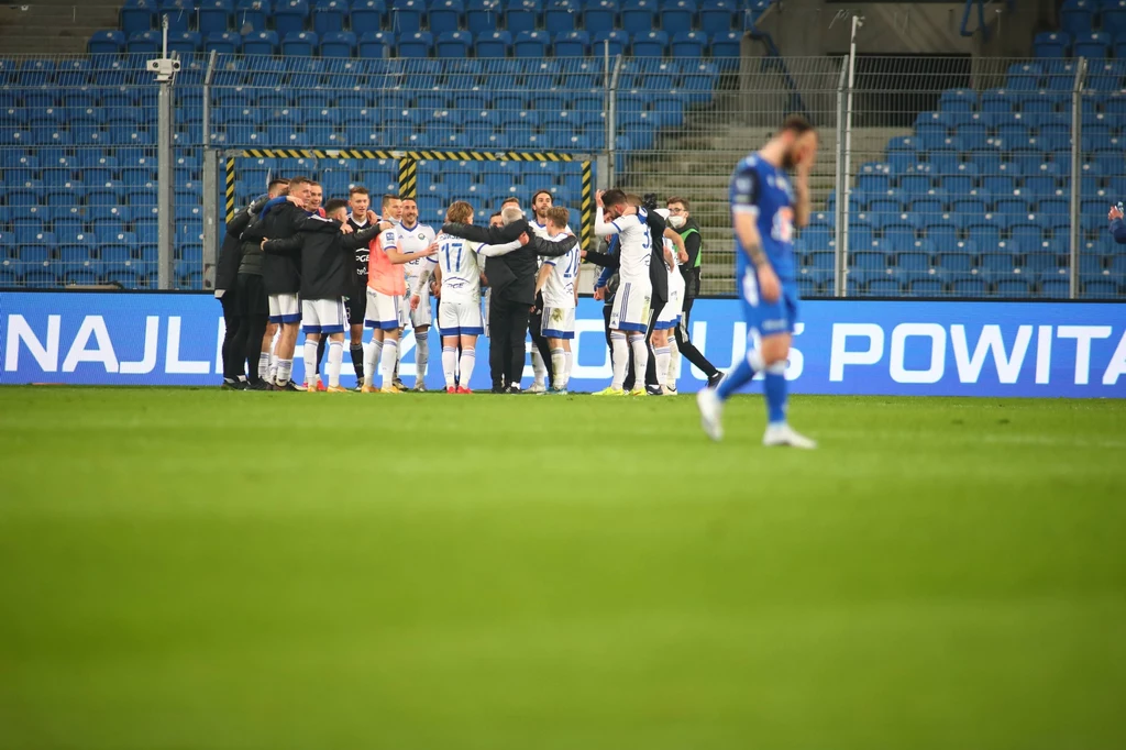 Lech Poznań pokonany przez Stal Mielec Lech Poznań pokonany przez Stal Mielec