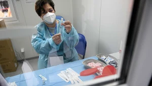 W Poznaniu w poniedziałek została podana milionowa dawka szczepionki 