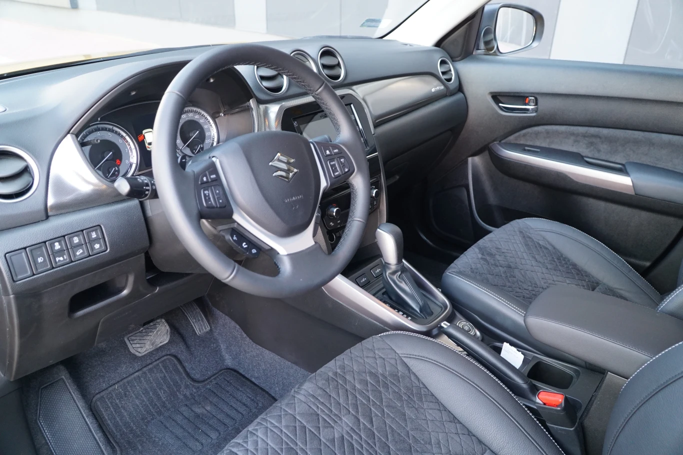 Suzuki Vitara All Grip Hybrid Suzuki Vitara All Grip Hybrid