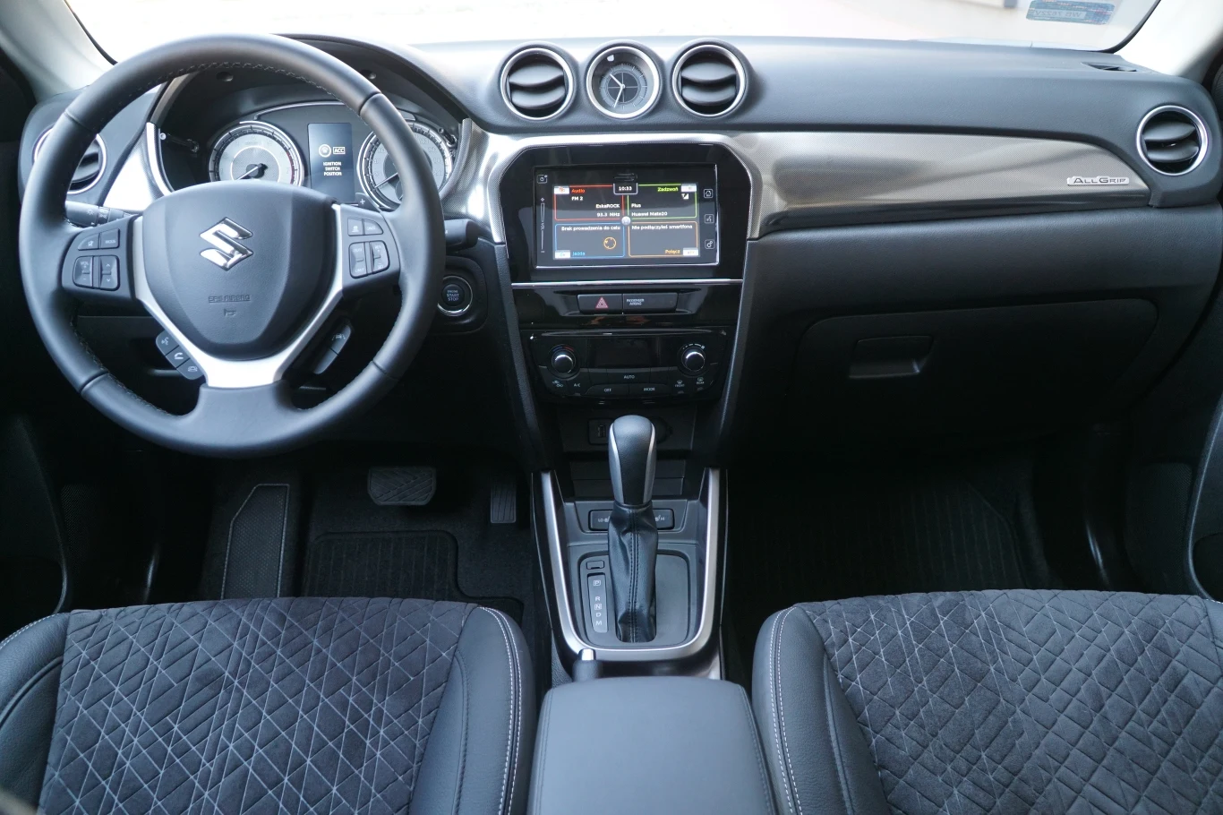 Suzuki Vitara All Grip Hybrid Suzuki Vitara All Grip Hybrid