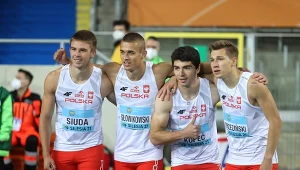 Sztafeta polskich sprinterów: Mariusz Siuda, Przemysław Słowikowski, Dominik Kopeć i Adrian Brzeziński