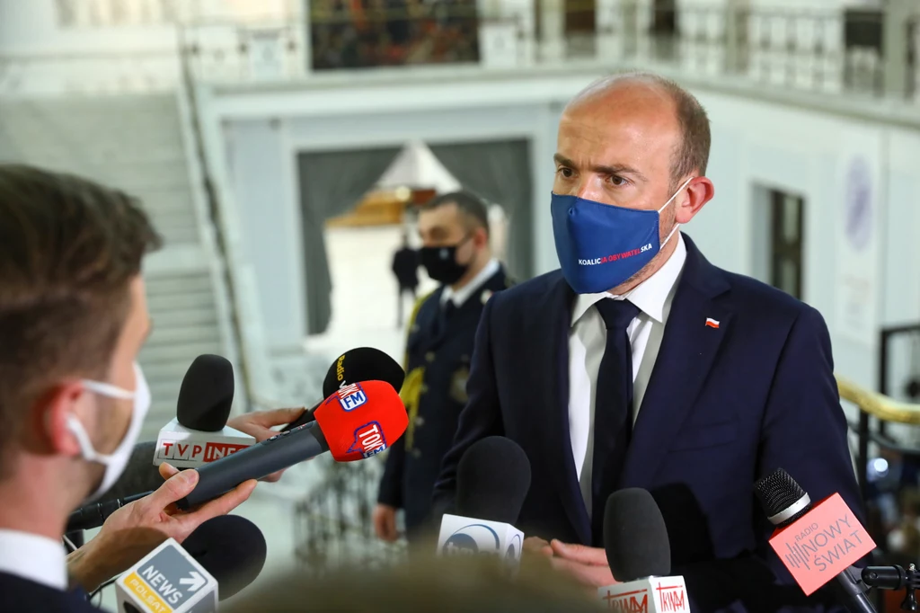 Borys Budka: premier tryumfuje a powinien zastanowić się, czy jest jeszcze rząd większościowy Borys Budka: premier tryumfuje a powinien zastanowić się, czy jest jeszcze rząd większościowy