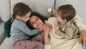 Anna Lewandowska z córkami fot. https://www.instagram.com/annalewandowskahpba/