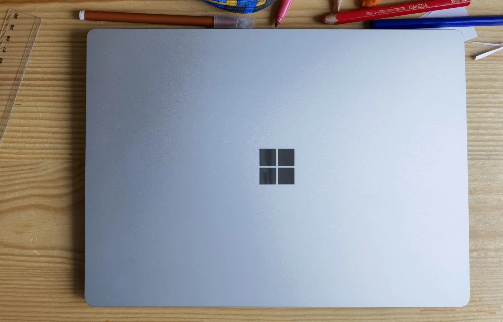 Surface Laptop 4