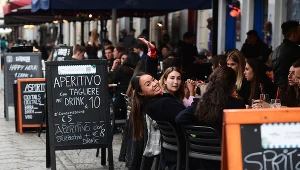 Za kilka tygodni możliwe będzie otwarcie lokali gastronomicznych także wewnątrz - twierdzi wiceminister 