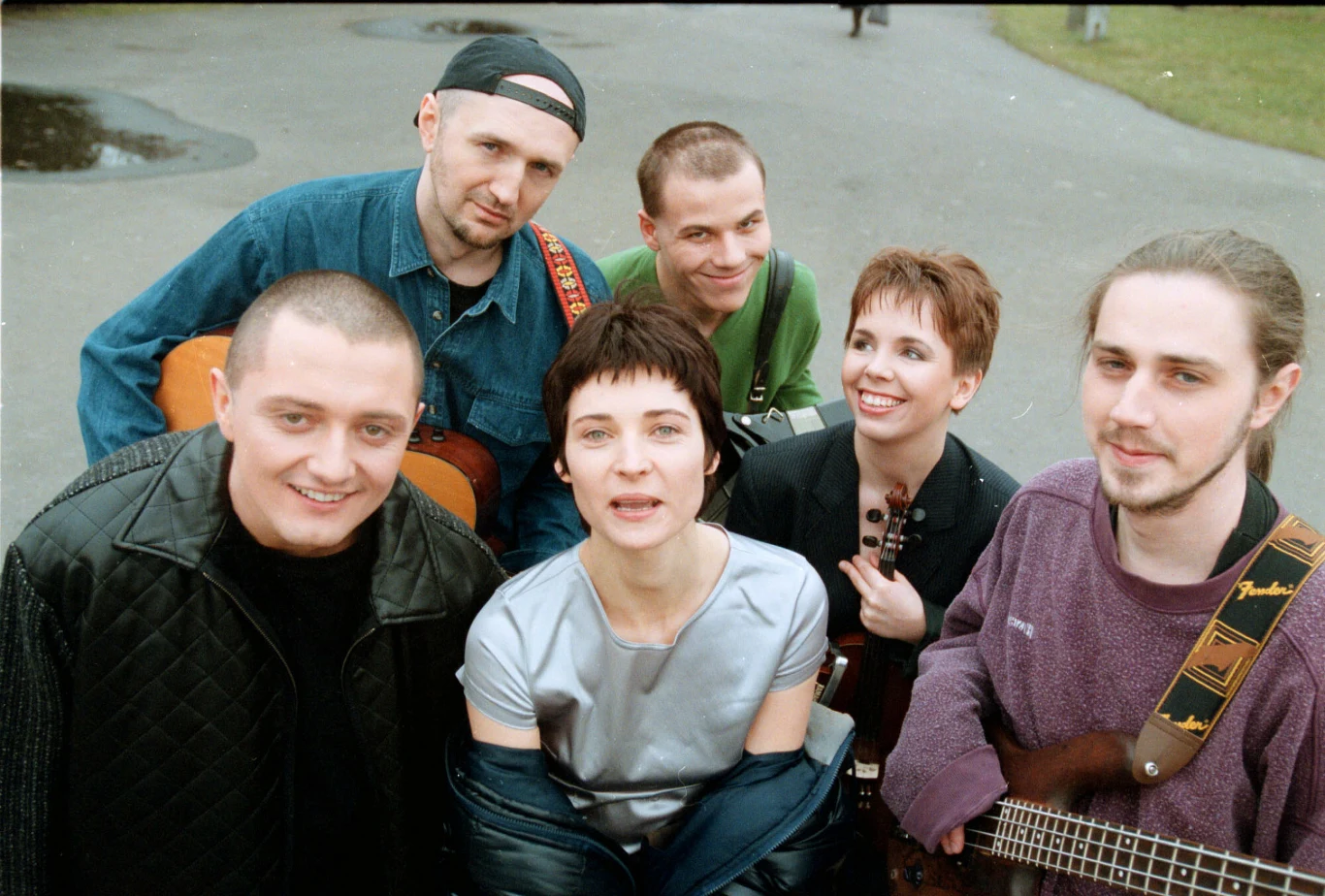 Zespół Sixteen Zespół Sixteen