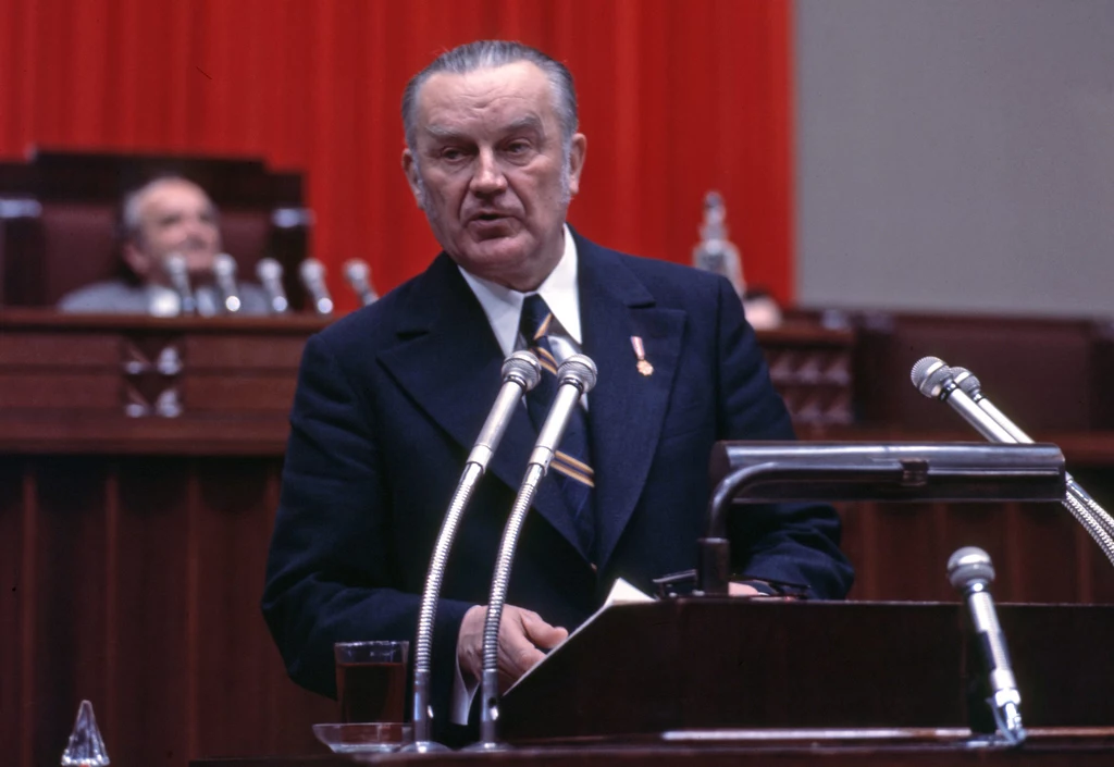 Piotr Jaroszewicz pełnił funcję prezesa Rady Ministrów w latach 1970–1980