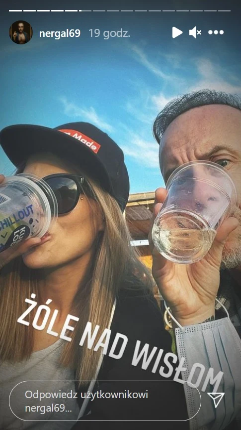 Nergal na randce ze swoją nową dziewczyną Kingą Damaziak Fot. https://www.instagram.com/nergal69/?hl=pl Nergal na randce ze swoją nową dziewczyną Kingą Damaziak Fot. https://www.instagram.com/nergal69/?hl=pl