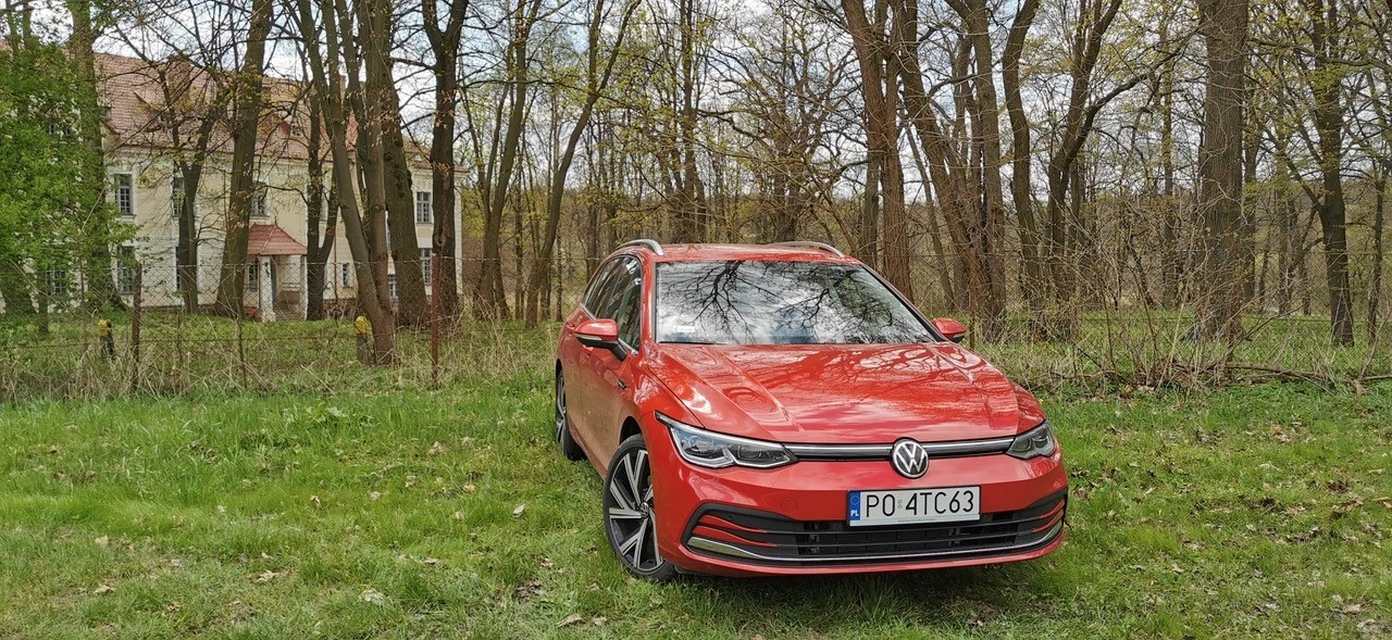 Volkswagen Golf Variant 1.5 eTSI Volkswagen Golf Variant 1.5 eTSI