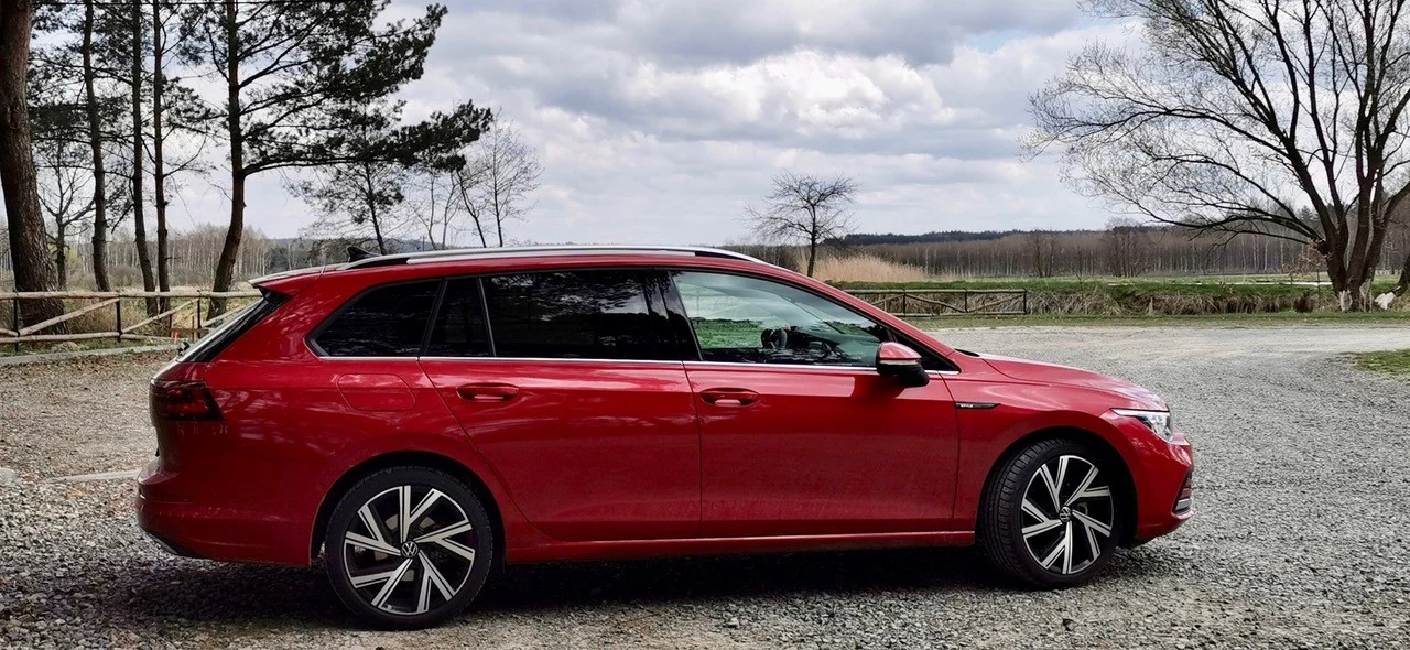 Volkswagen Golf Variant 1.5 eTSI Volkswagen Golf Variant 1.5 eTSI