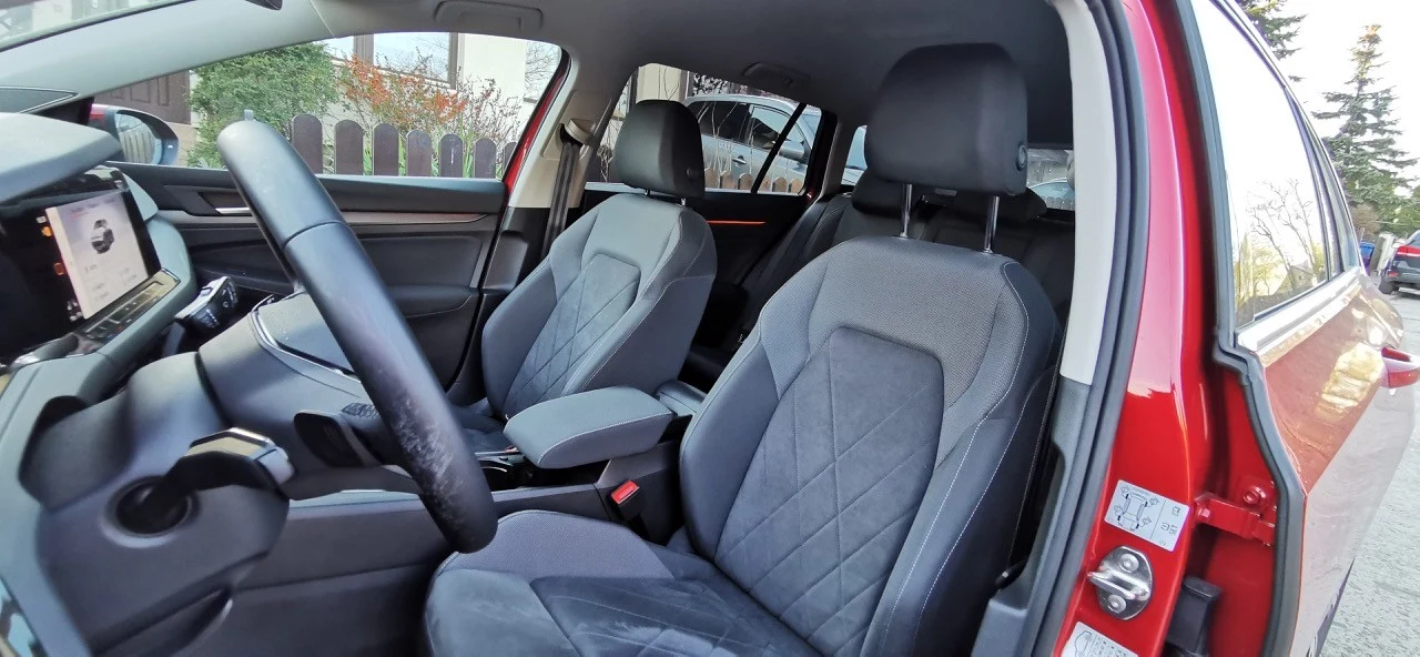 Volkswagen Golf Variant 1.5 eTSI Volkswagen Golf Variant 1.5 eTSI