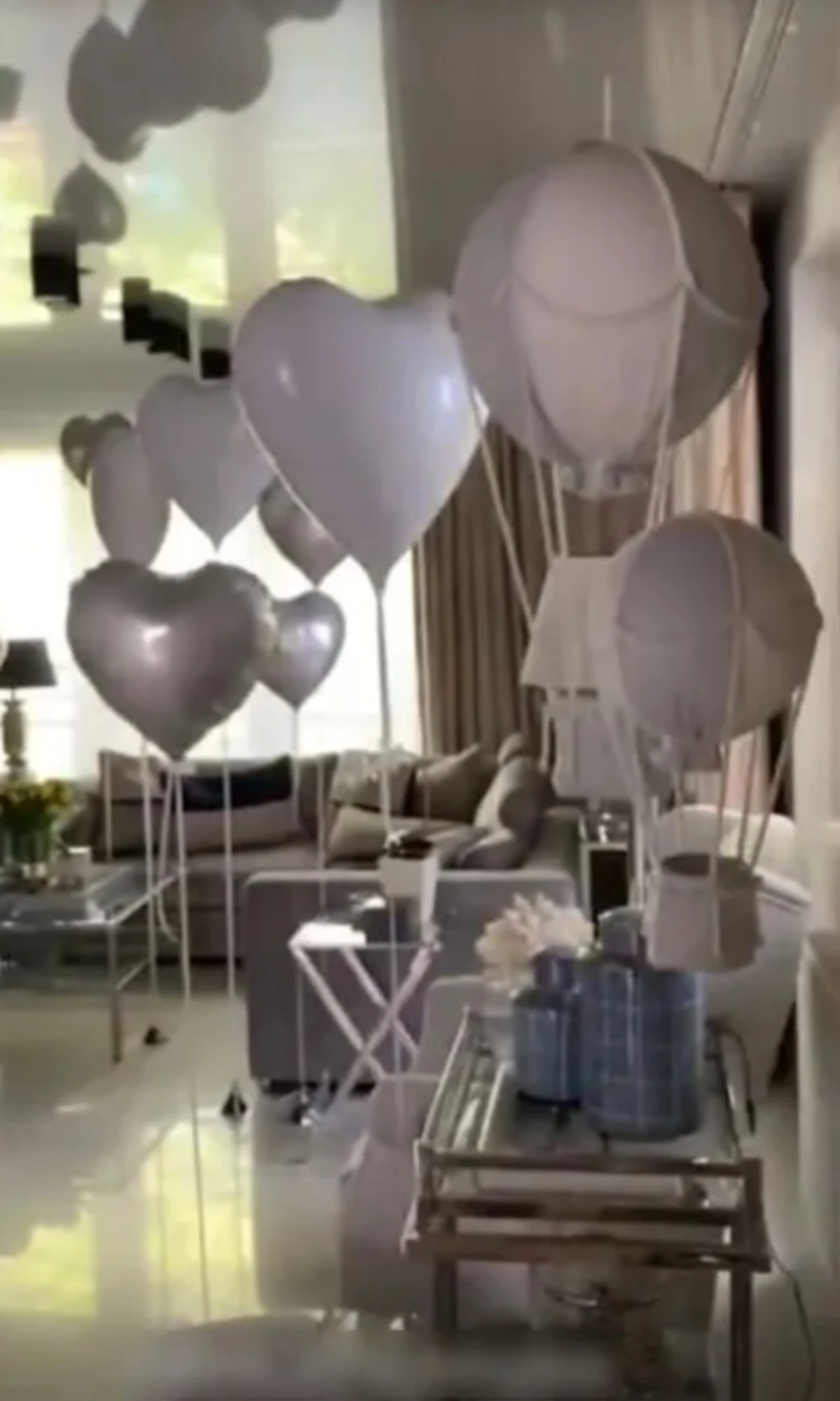 Impreza urodzinowa Radosława Majdana, fot. https://www.instagram.com/m_rozenek/?hl=pl Impreza urodzinowa Radosława Majdana, fot. https://www.instagram.com/m_rozenek/?hl=pl