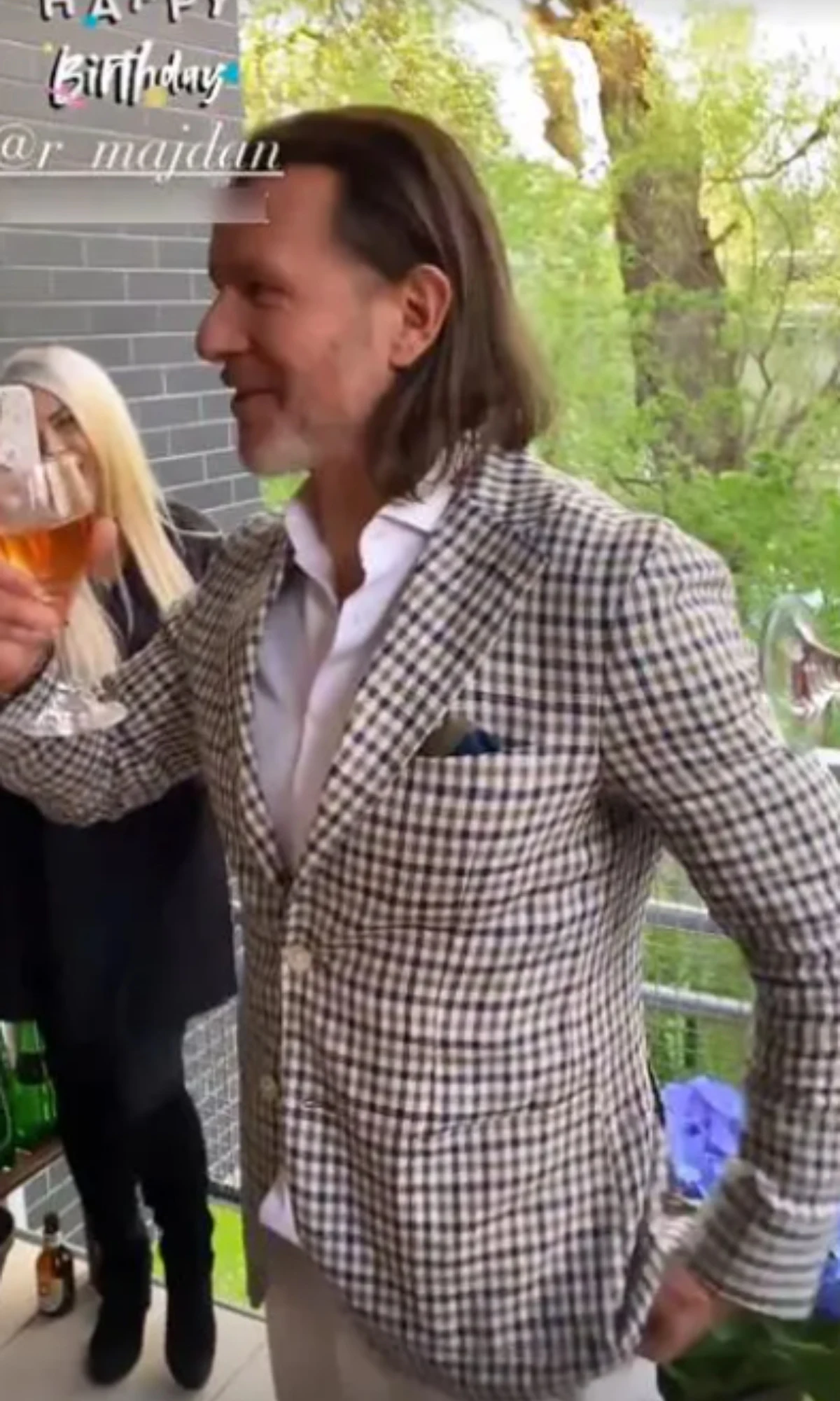 Impreza urodzinowa Radosława Majdana, fot. https://www.instagram.com/m_rozenek/?hl=pl Impreza urodzinowa Radosława Majdana, fot. https://www.instagram.com/m_rozenek/?hl=pl