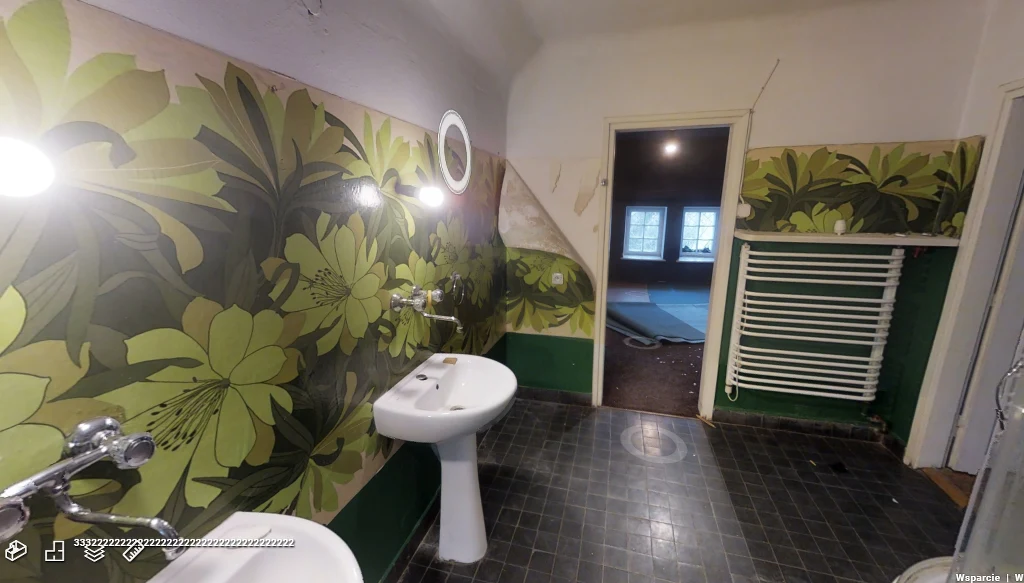 Łazienka przed remontem Łazienka przed remontem