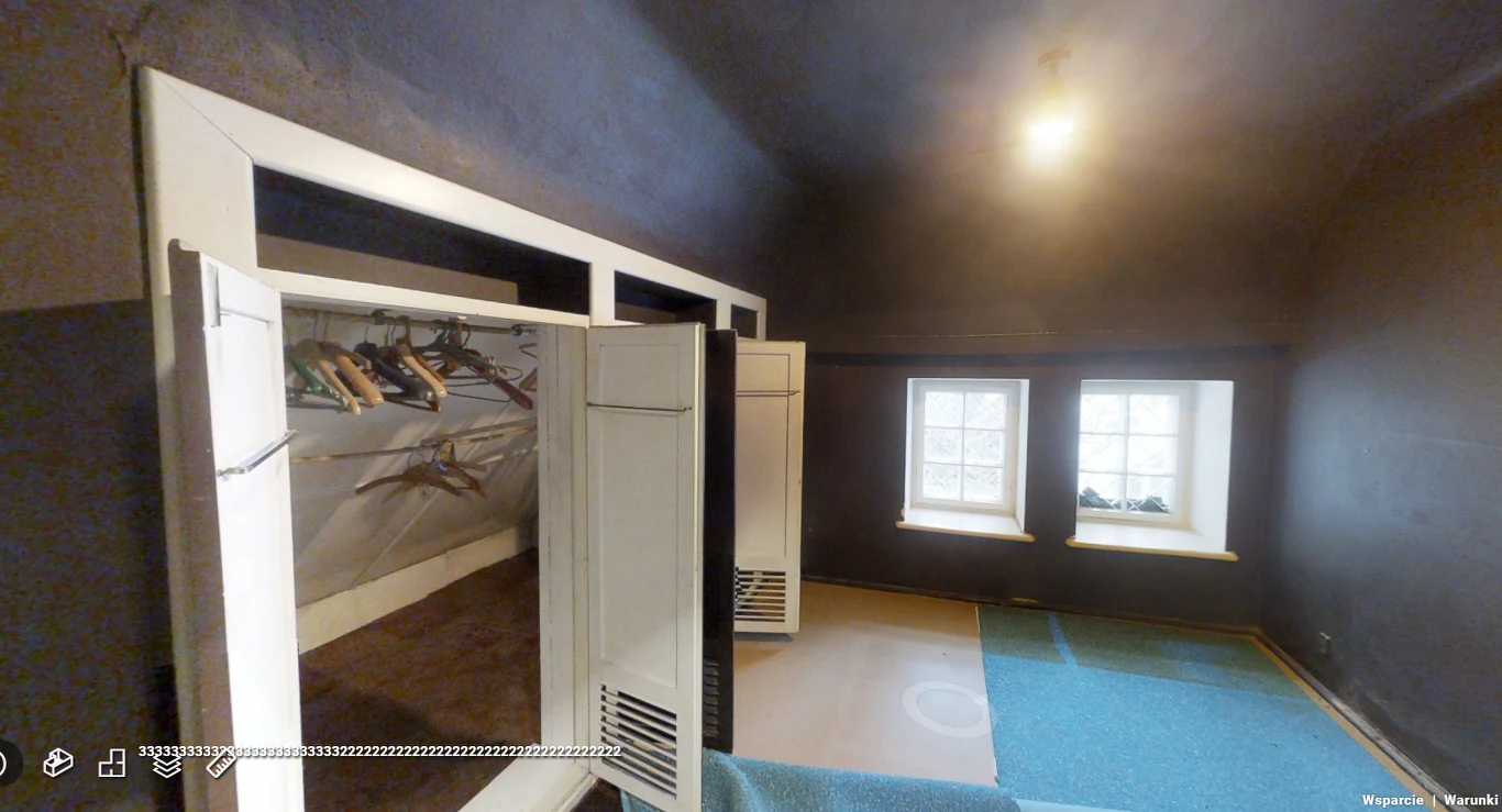 Garderoba przed remontem Garderoba przed remontem