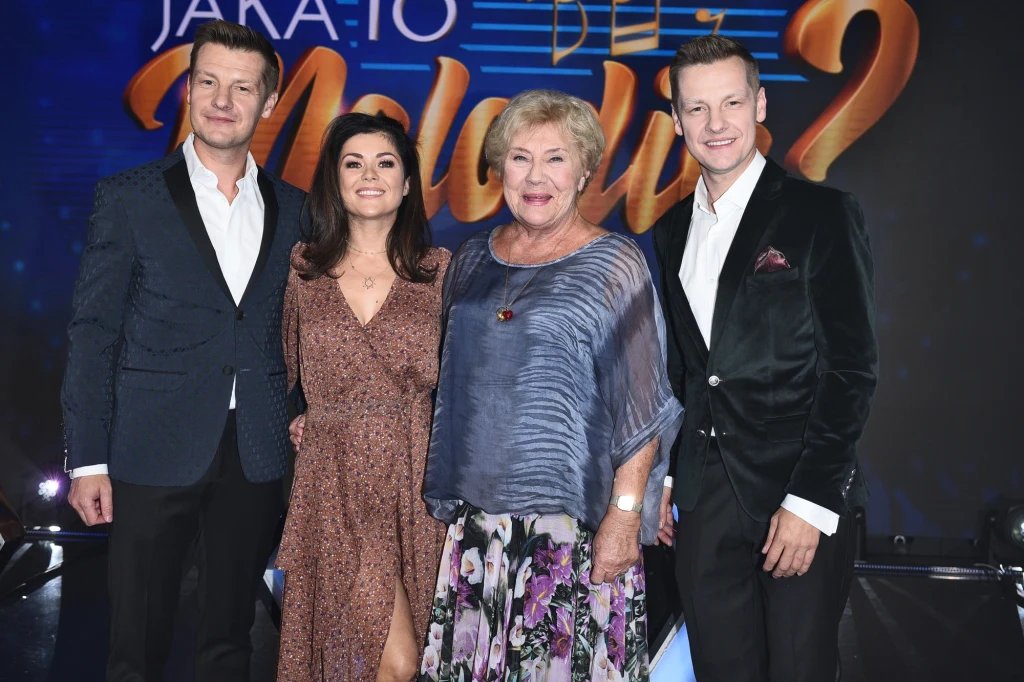 Teresa Lipowska z obsadą M jak Miłość Teresa Lipowska z obsadą M jak Miłość