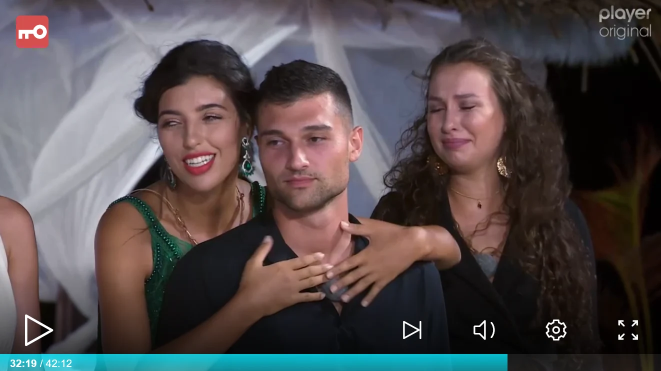 Luiza stanęła za Simonem