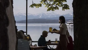 Nowe regulacje, opracowane przez federalnego ministra zdrowia Jensa Spahna, zostały przyjęte w środę, a weszły w życie w czwartek. 