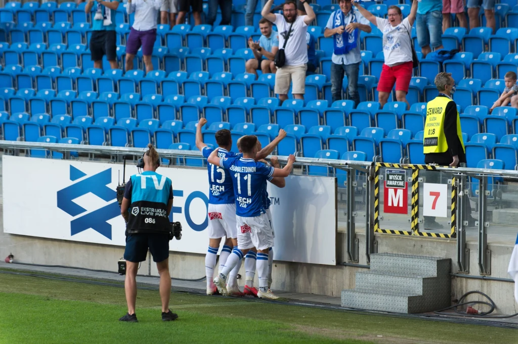 Lech Poznań i jego kibice Lech Poznań i jego kibice