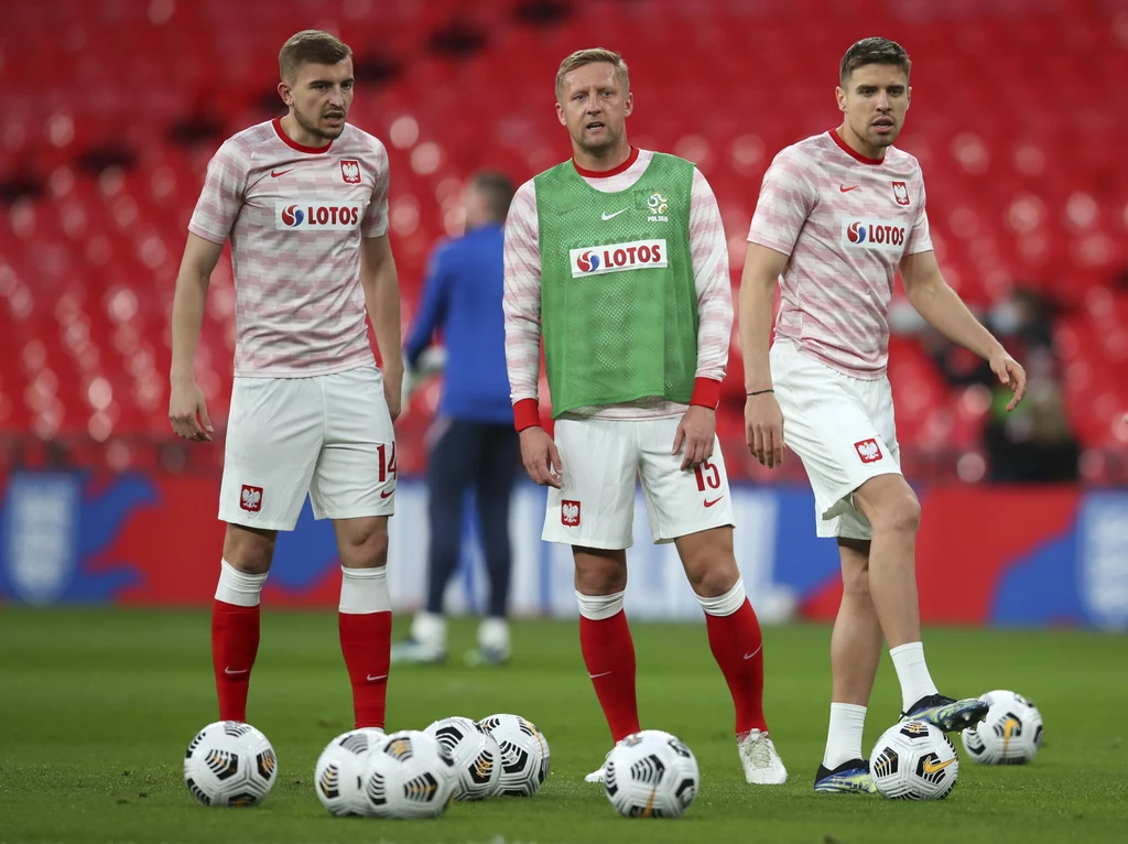 Od lewej: Michał Helik, Kamil Glik i Jan Bednarek / Pool Getty/Associated Press/