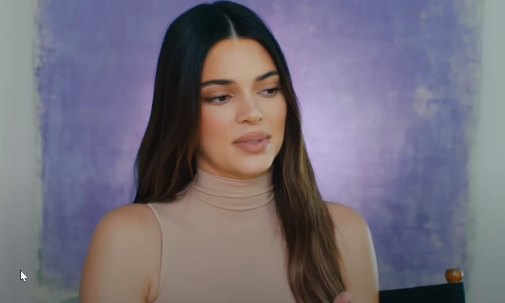 Kendall Jenner w serii "Open Minded" w "Vogue". Fot: screen z YouTube