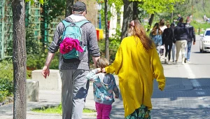 Od 15 maja koniec z maseczkami na świeżym powietrzu