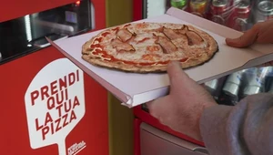 Automat do pizzy. Innowacyjny wynalazek na ulicach Rzymu