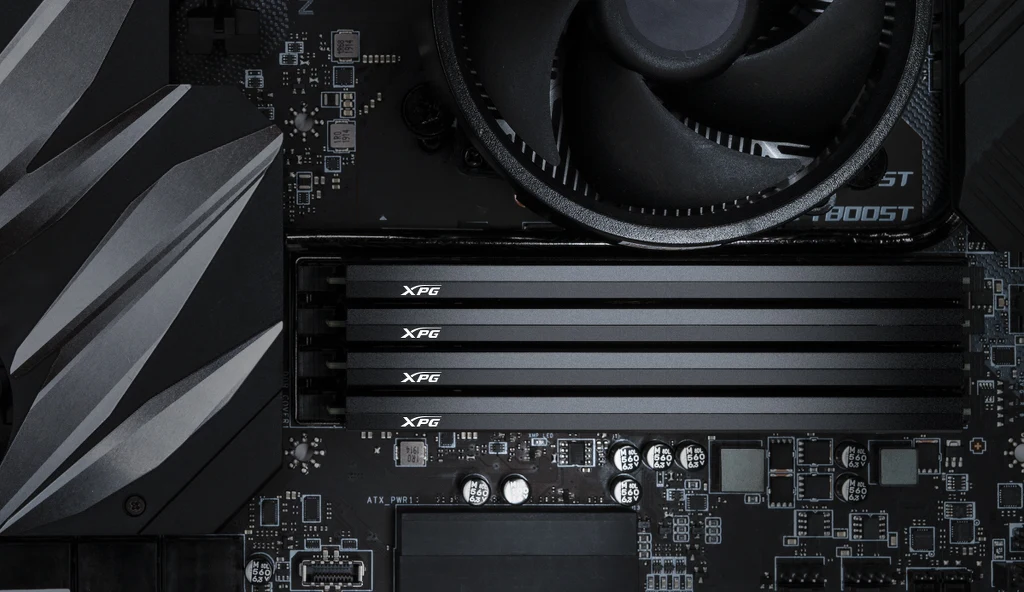 Moduły są kompatybilne z najnowszymi procesorami od AMD i Intela oraz obsługują XMP 2.0 (Extreme Memory Profile). Ta opcja pozwala na bardzo łatwe przetaktowanie pamięci bez konieczności ręcznego ustawiania częstotliwości taktowania oraz timingów w BIOS lub UEFI. Moduły są kompatybilne z najnowszymi procesorami od AMD i Intela oraz obsługują XMP 2.0 (Extreme Memory Profile). Ta opcja pozwala na bardzo łatwe przetaktowanie pamięci bez konieczności ręcznego ustawiania częstotliwości taktowania oraz timingów w BIOS lub UEFI.