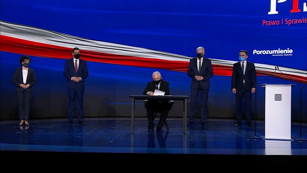 Polski Ład. Liderzy Zjednoczonej Prawicy podpisali wspólną deklarację Polski Ład. Liderzy Zjednoczonej Prawicy podpisali wspólną deklarację