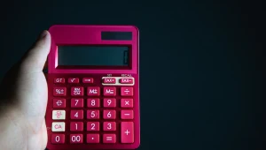 Skutkiem zmian podatkowych będzie zmniejszenie wpływów samorządów o ok. 10-11 mld zł