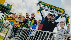 Kibice w końcu mogli oglądać mecz z trybun