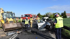 Tragiczne czołowe zderzenie z koparką