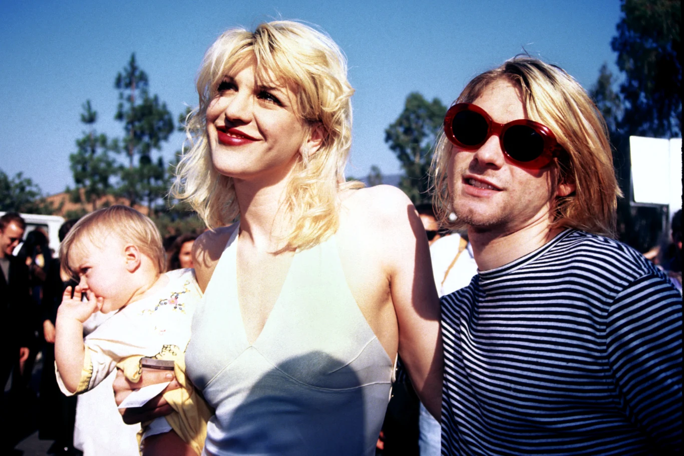 Kurt Cobain, Courtney Love i córka Frances Bean Cobain Kurt Cobain, Courtney Love i córka Frances Bean Cobain