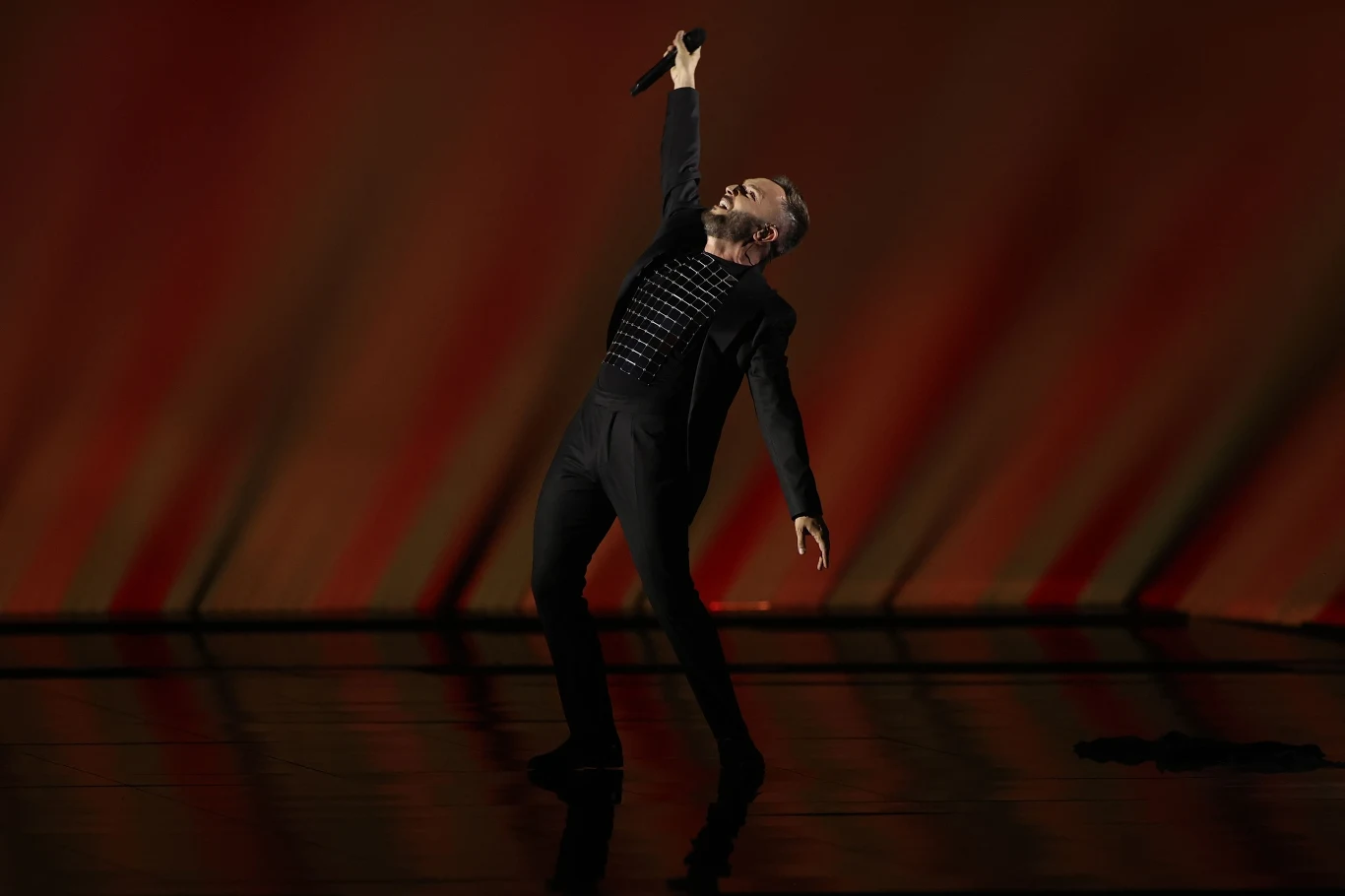 Reprezentant Macedonii Północnej - Vasil - wykonał utwór "Here I Stand".