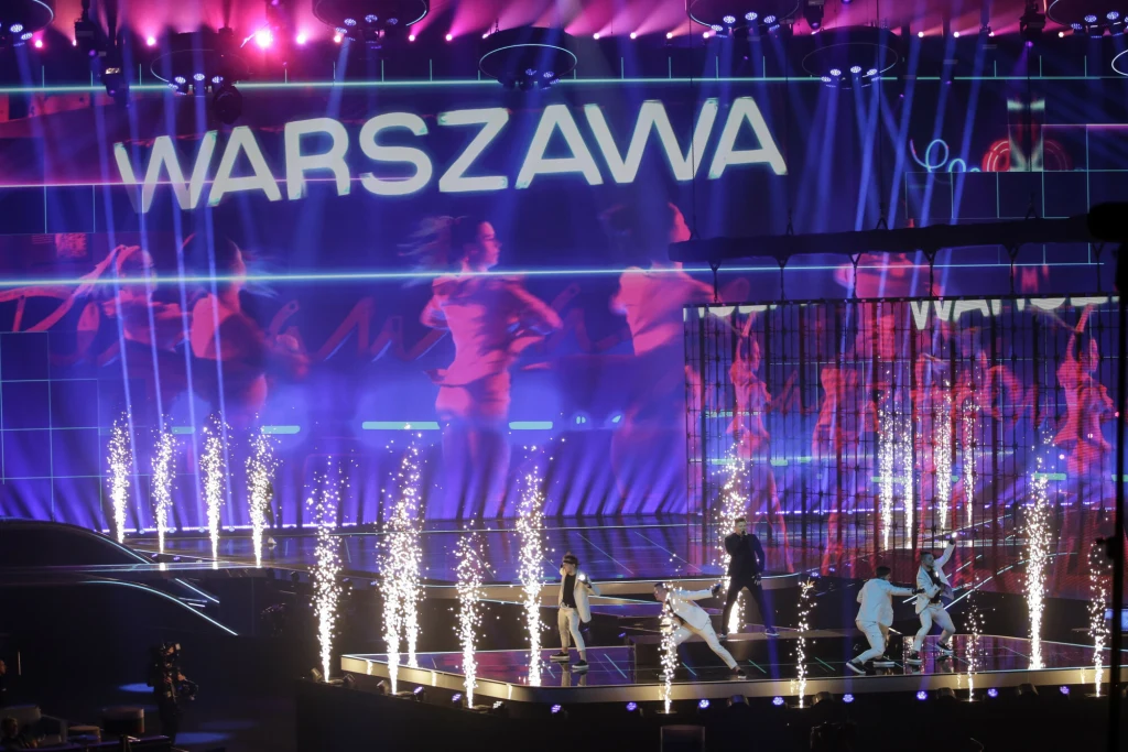 Rafał Brzozowski podczas próby jurorskiej na Eurowizji 2021 Rafał Brzozowski podczas próby jurorskiej na Eurowizji 2021