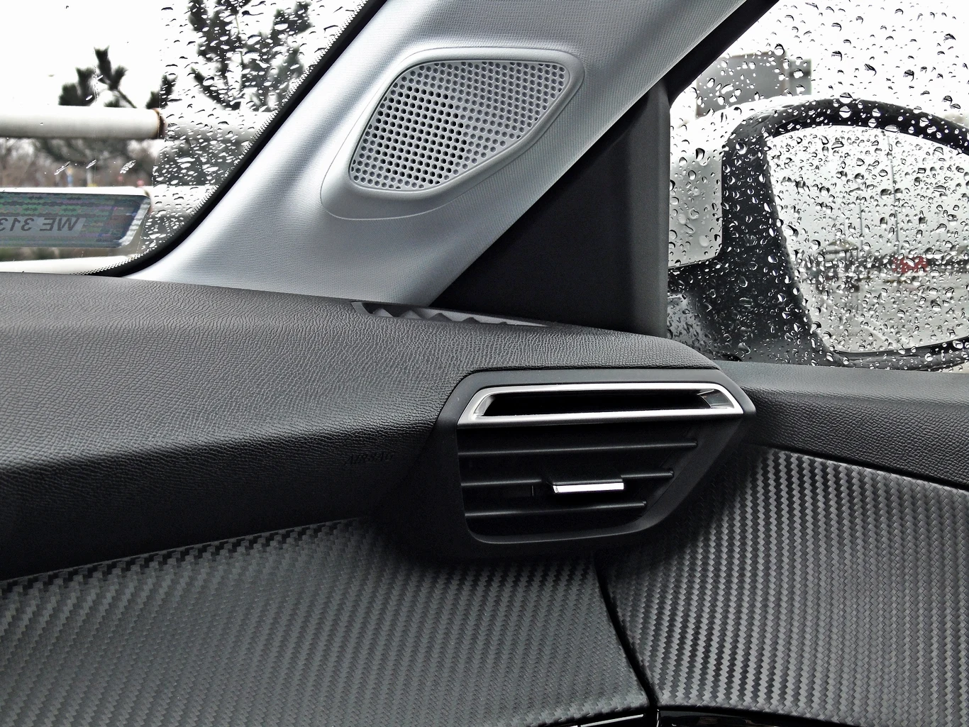 Peugeot e-208 na zdjęciach Peugeot e-208 na zdjęciach