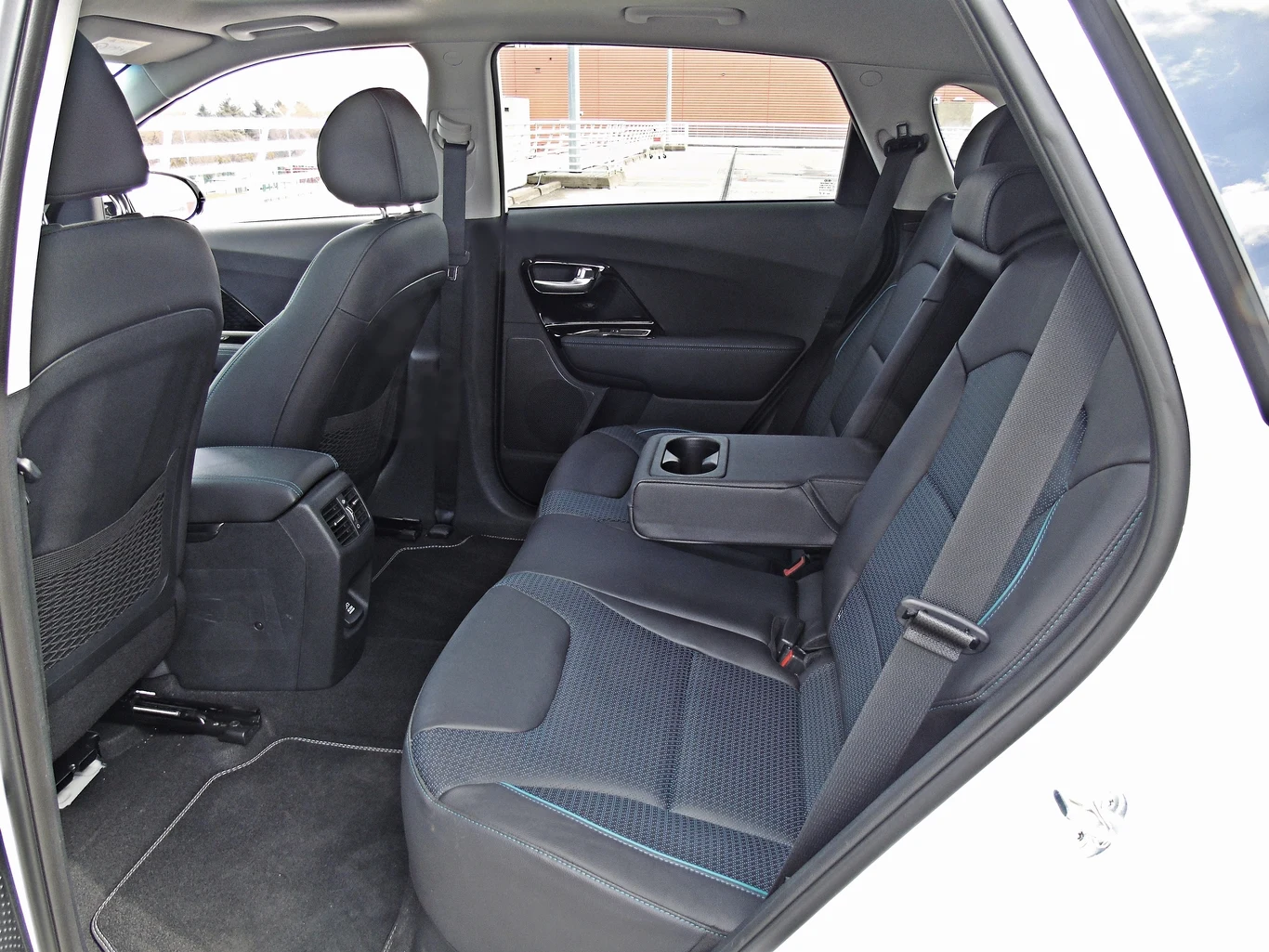 Kia e-niro XL na zdjęciach 