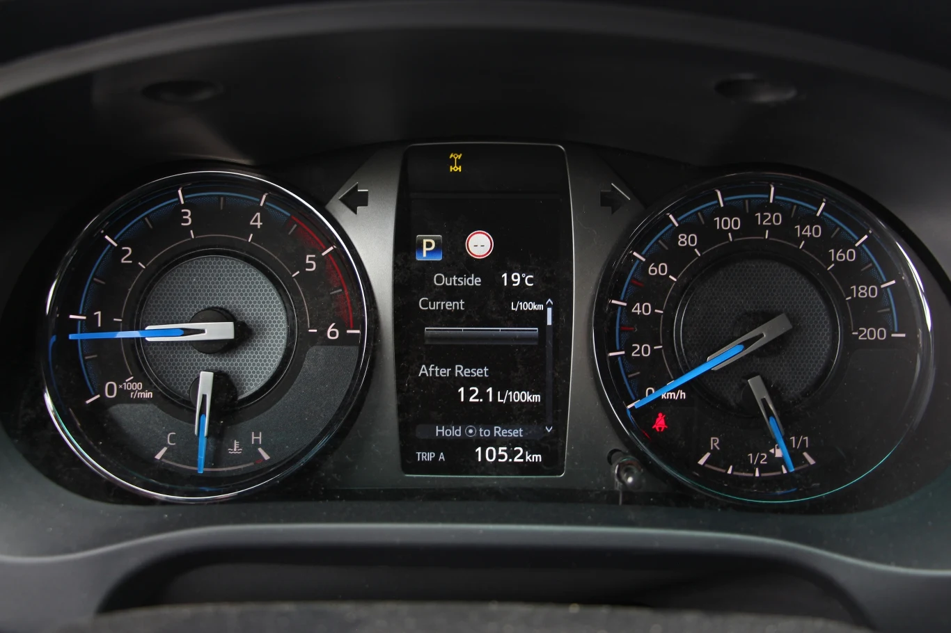 Toyota Hilux 2.8 D-4D Invincible