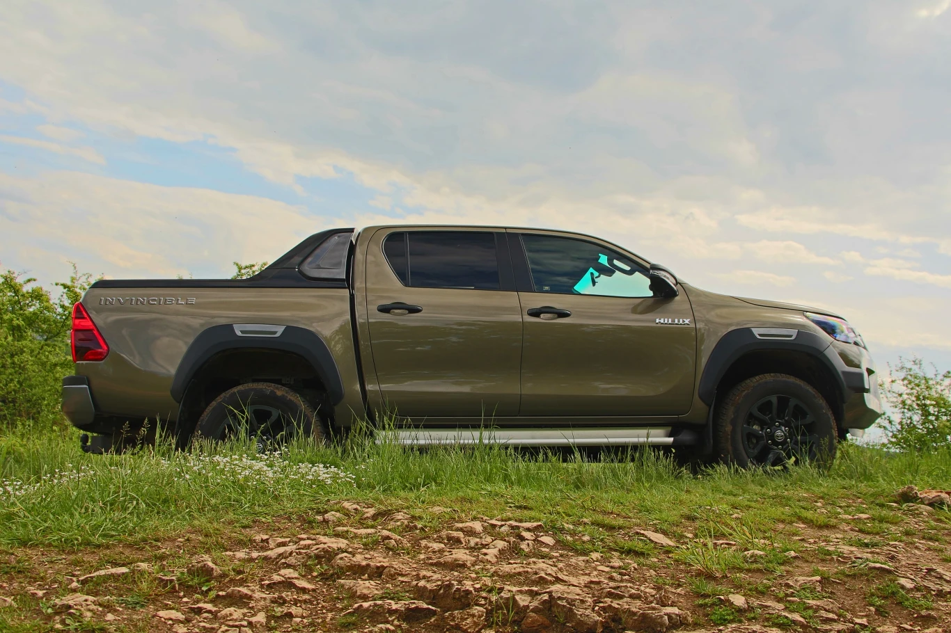 Toyota Hilux 2.8 D-4D Invincible