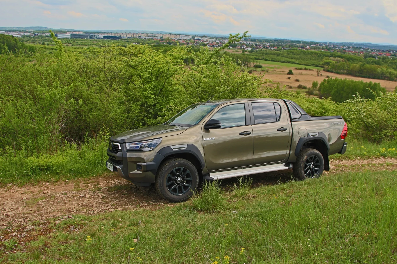 Toyota Hilux 2.8 D-4D Invincible