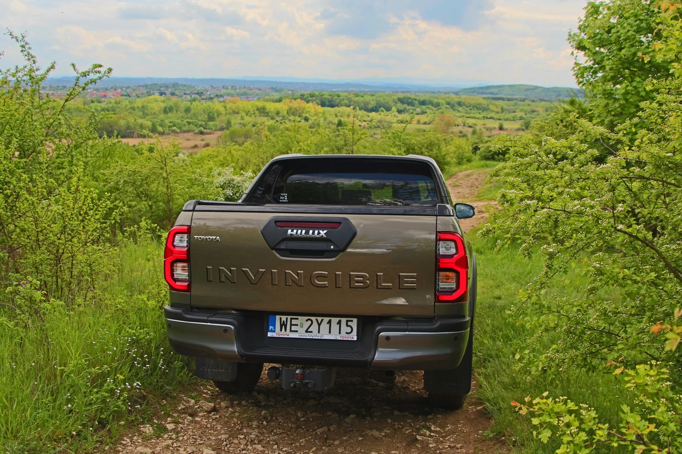 Toyota Hilux 2.8 D-4D Invincible